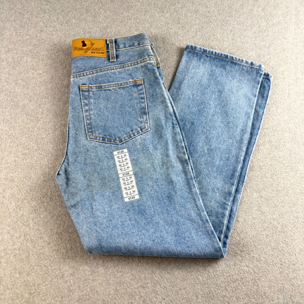 Vintage Remarkables New Zealand Jeans 32x30 Light Wash Comfort Fit Straight Leg
